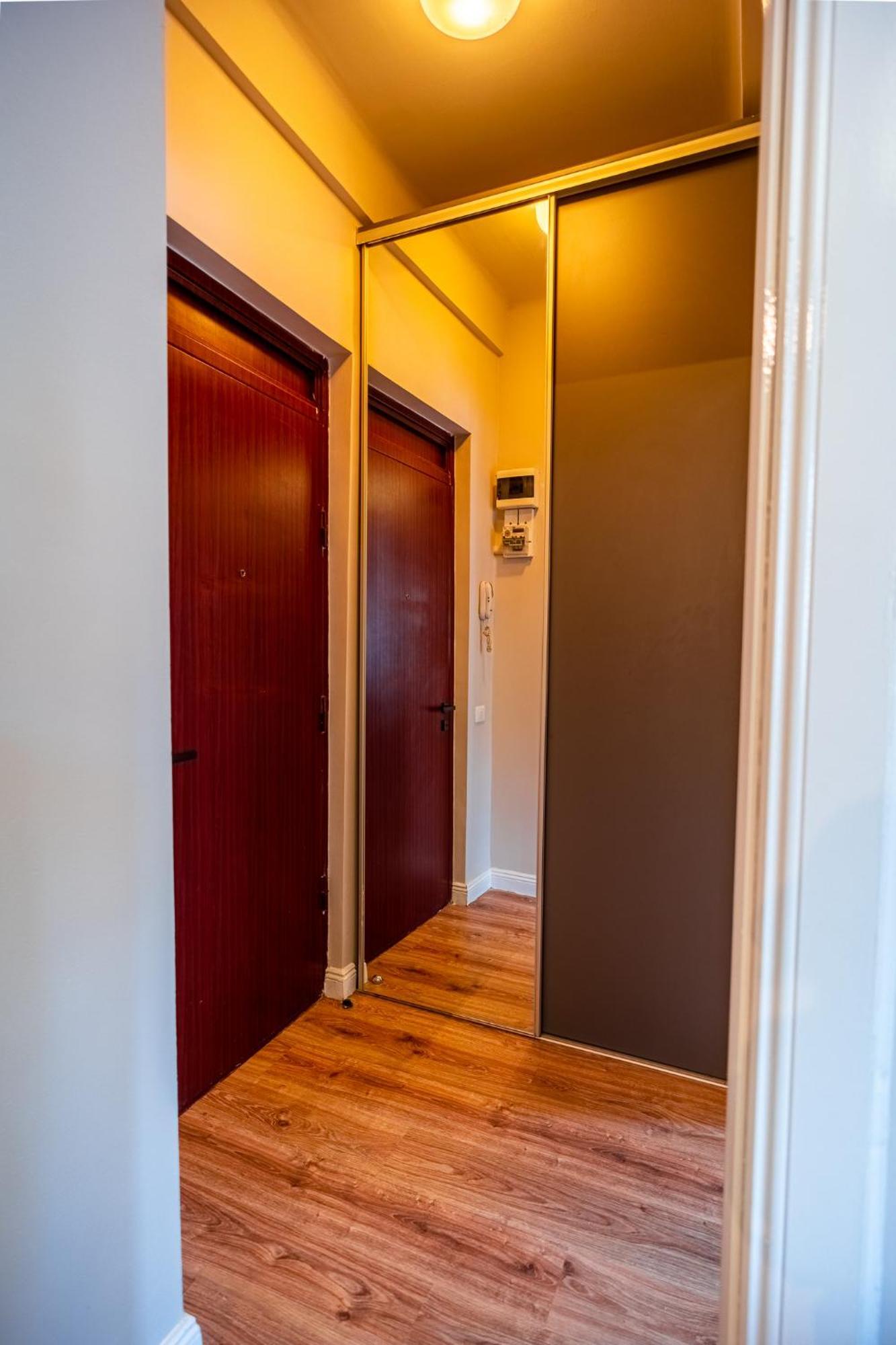 Cozy Apartments Near Calea Victoriei Bucarest Exterior foto